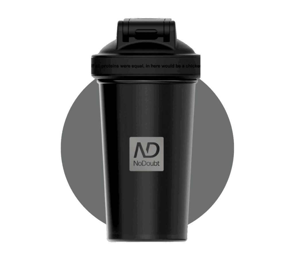 Premium-Edelstahl-Proteinshaker von NoDoubt in Schwarz, ergonomisch, langlebig und auslaufsicher.