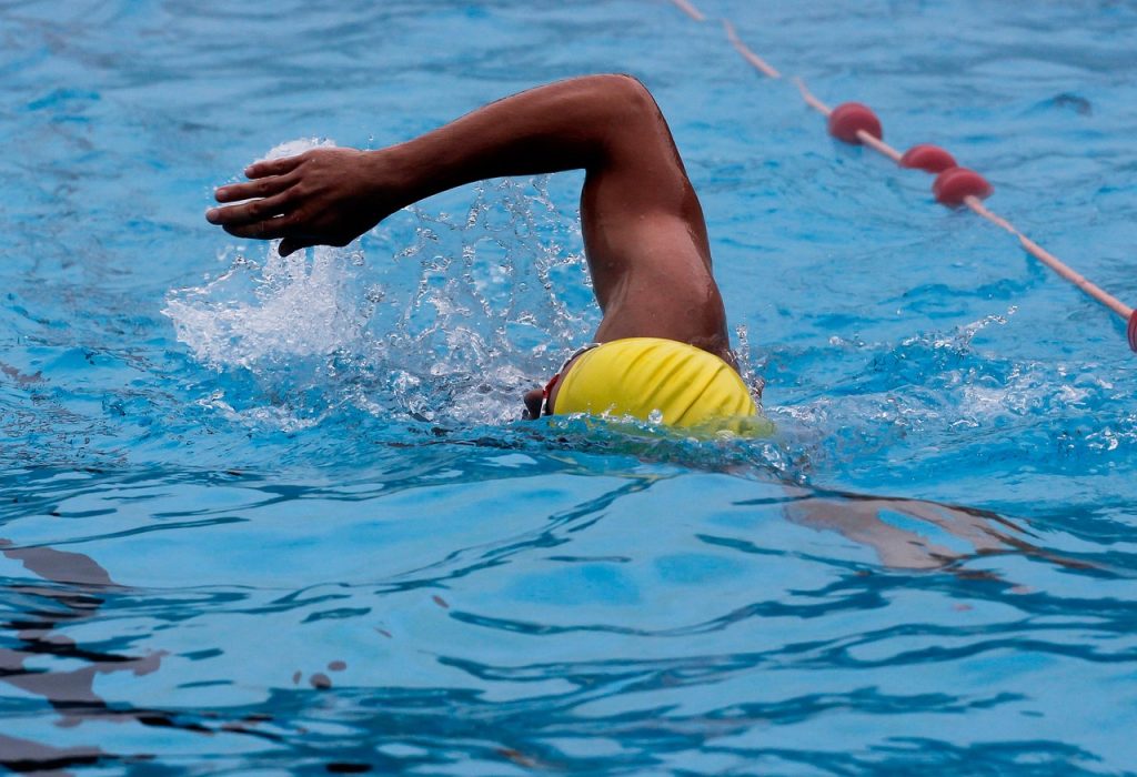 pool, swimmer, healthy-622497.jpg